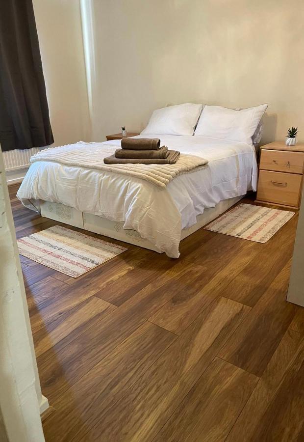 Single And Doubles Rooms Close To Central Λονδίνο Εξωτερικό φωτογραφία