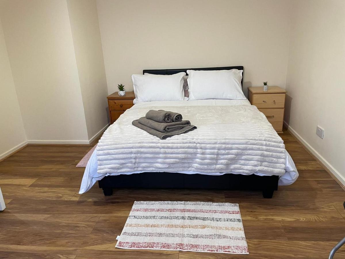 Single And Doubles Rooms Close To Central Λονδίνο Εξωτερικό φωτογραφία